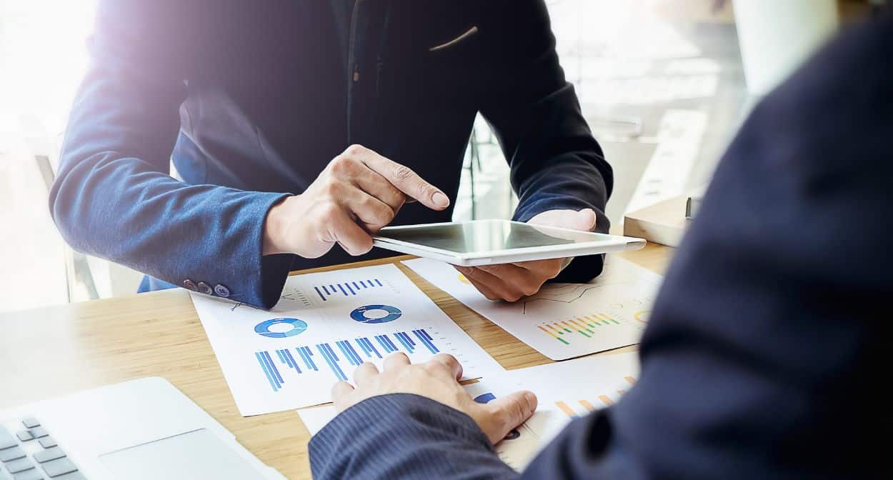 Maximizing Marketing ROI Maximizing Marketing ROI